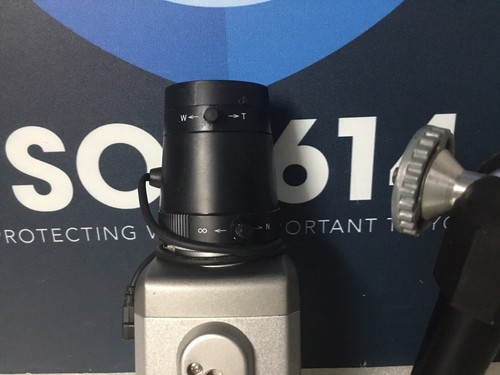 Samsung SDC-415NA Security Color Camera W/530TVL 5-50mm Wall Mount Stand TESTED! - Picture 7 of 11