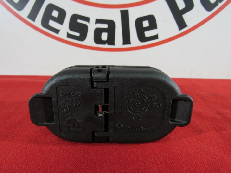Conector receptor enganche de remolque doble Dodge Chrysler Jeep 4 y 7 nuevo fabricante de equipos originales Mopar Foto 2 de 4