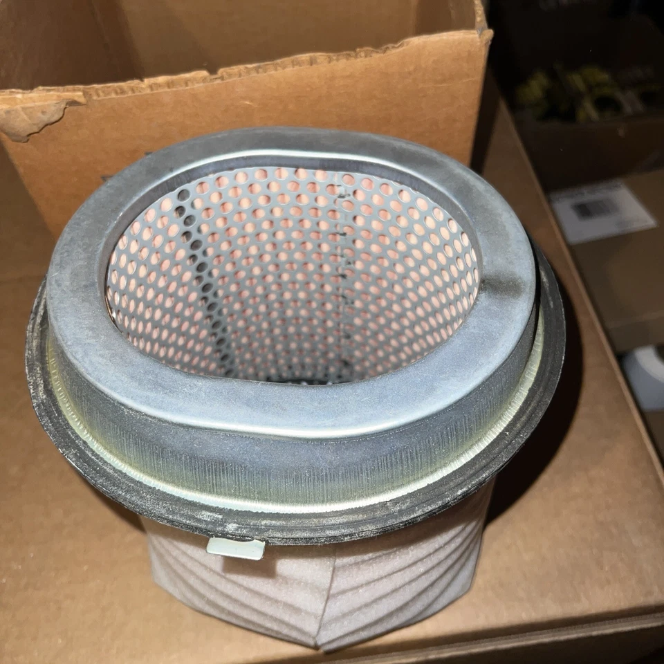 Filtro de aire Hastings AF913 cruza a Wix 46264, para Mitsu., Dodge Colt, láser Foto 3 de 4