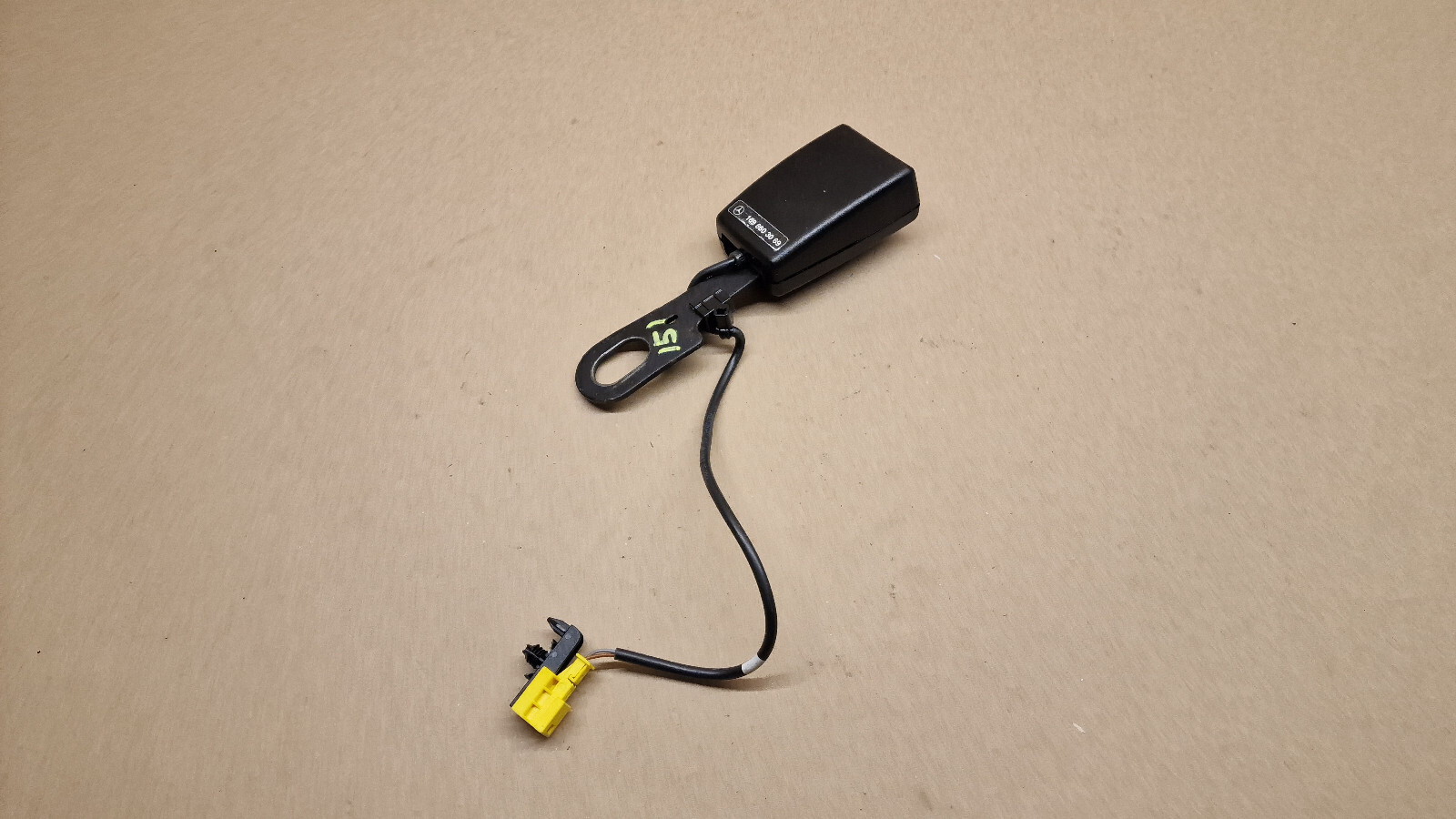 MERCEDES W169 A150 Gurtschloss hinten rechts 1698603069 online  