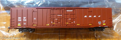 BLMA Models HO #53065 (Rd #780730) BNSF (Powerbar Logo) Bx-166 60'Beer Car