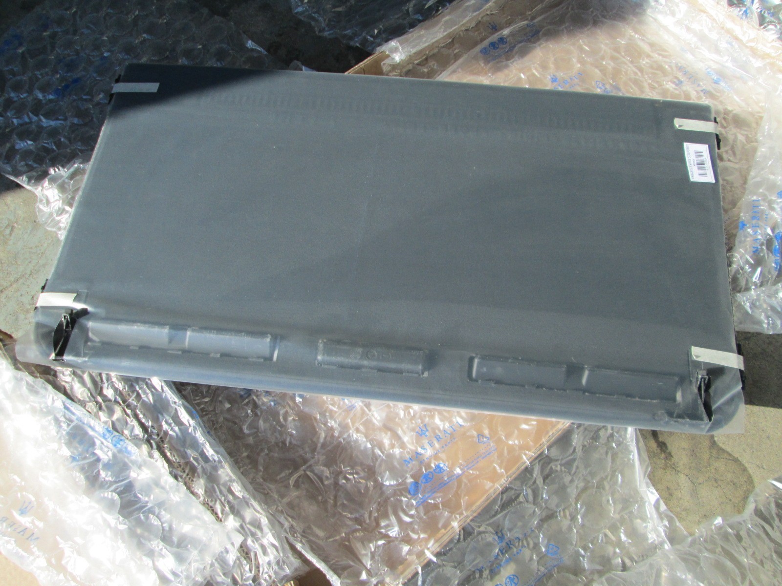 Maserati Quattroporte Ghibli - Sunroof Sun Visor - Black - NEW  # 673000057