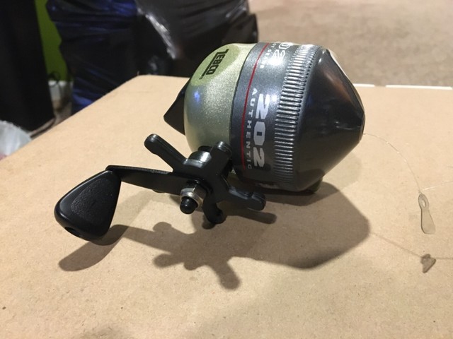 Moulinet Zebco 202 SE Spin Cast – Vintage, Neuf Dans Son Blister