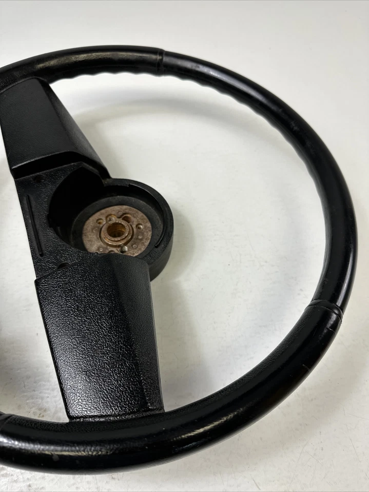 1982-1992 Chevy S10 Truck Steering Wheel Molded Rubber OEM Black - Image 4 of 4