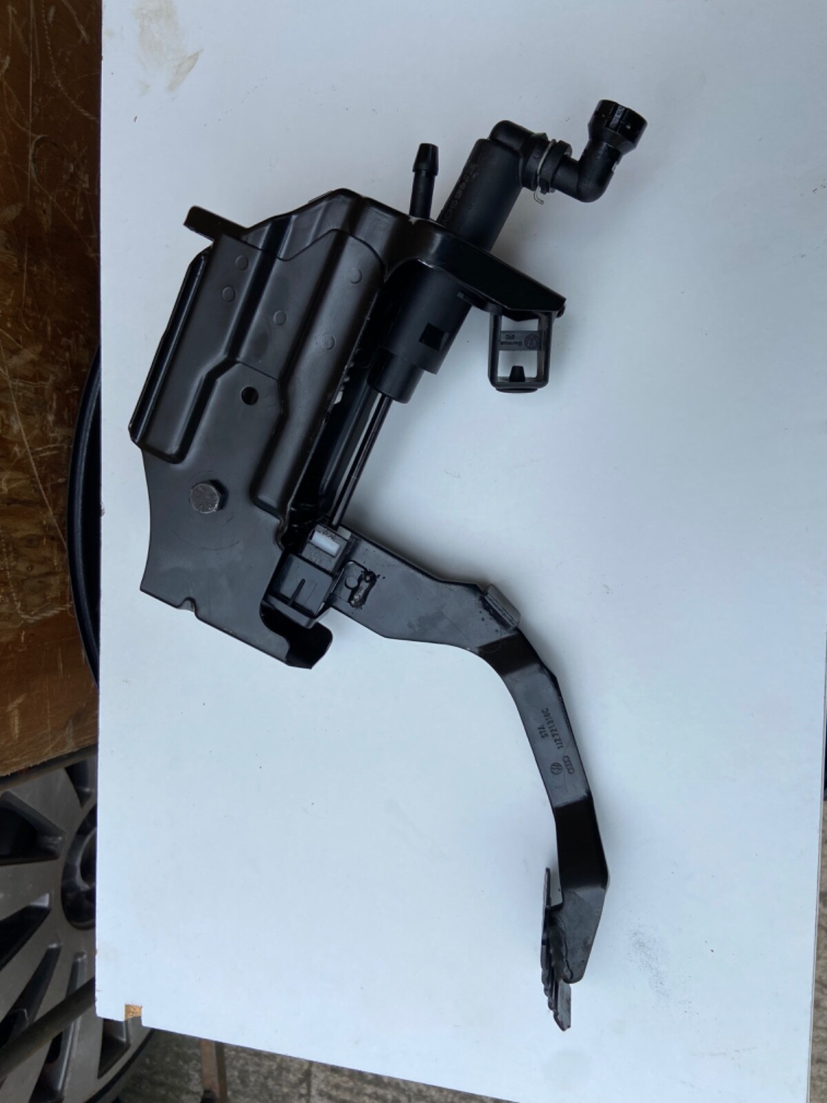 19982006 MK1 8N AUDI TT CLUTCH PEDAL 1.8 PETROL 8N2721059D eBay