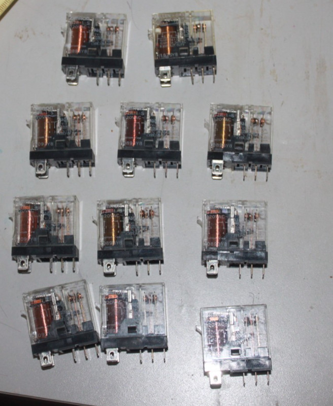 G2R-1-S *Omron* -120V AC & Allen Bradley 700 HK36A1-4 120VAC Relays lot of 11