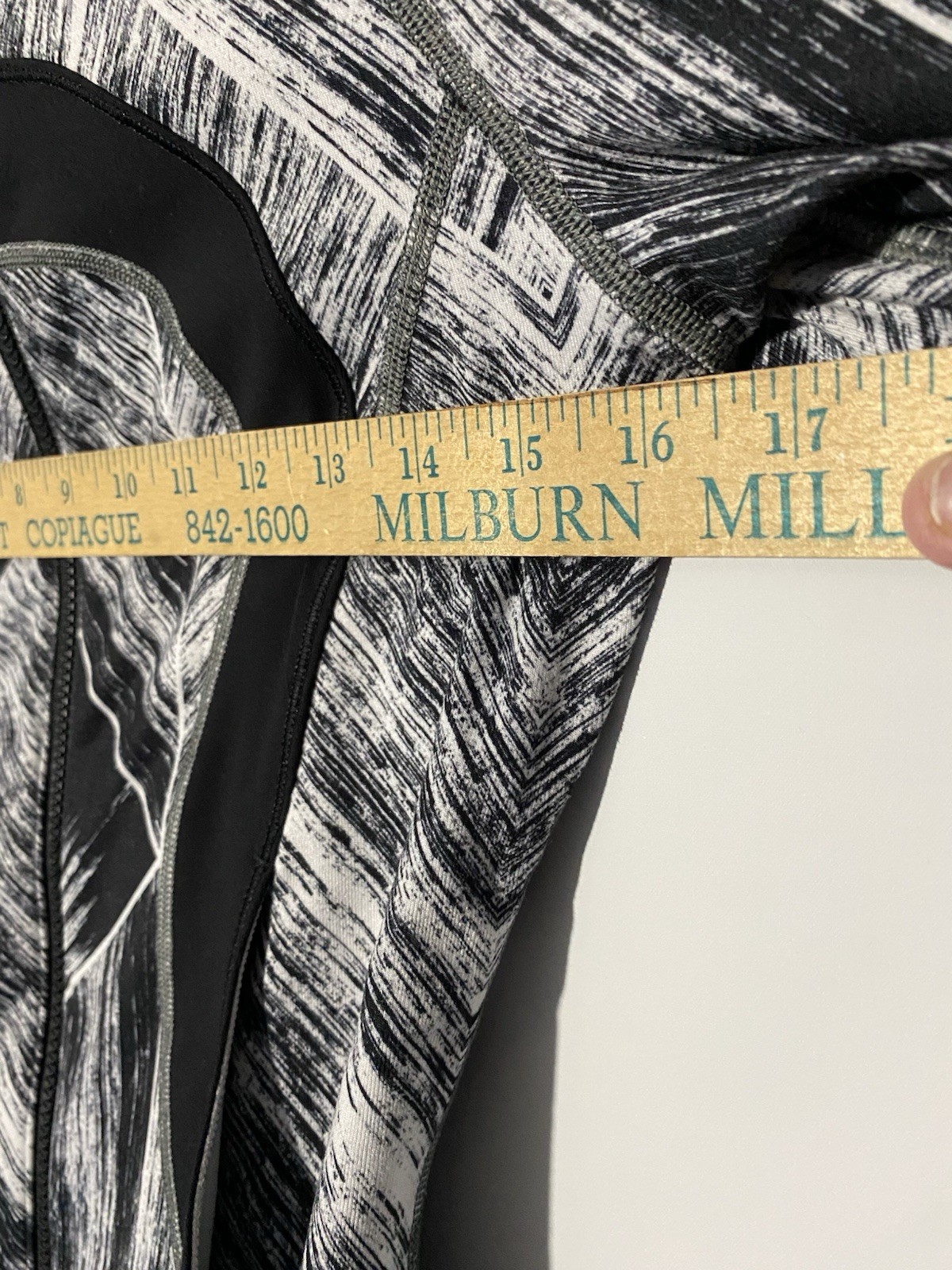 Lululemon-Running Jacket.Full Zip,Reversible,Line… - image 18