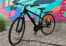 Cannondale Quick CX 4 Women’s Bicycle (Lightly Used Excellent Condition, Size S)