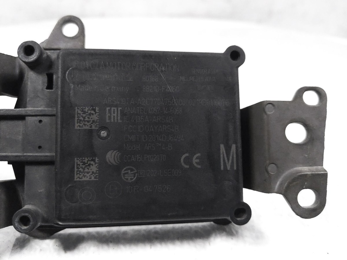 2019-2021 Toyota C-Hr Front Distance Cruise Radar Unit 88210-F4050