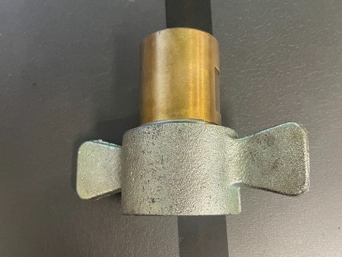 DIXON WING NUT CAP - 1-1/4" NPT (HQD5100C20)(USED)