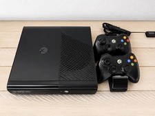 Microsoft Xbox 360 E Slim Console Bundle 320G...