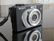 Sony Cyber-shot DSC-W12 Compact Digital Camera