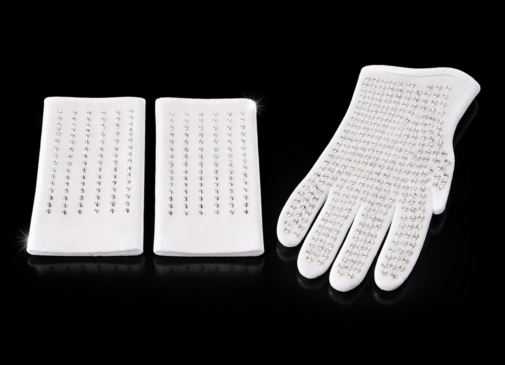 Michael Jackson Billie Jean Costume Set – Crystal Glove &  Leg Cuff Replica