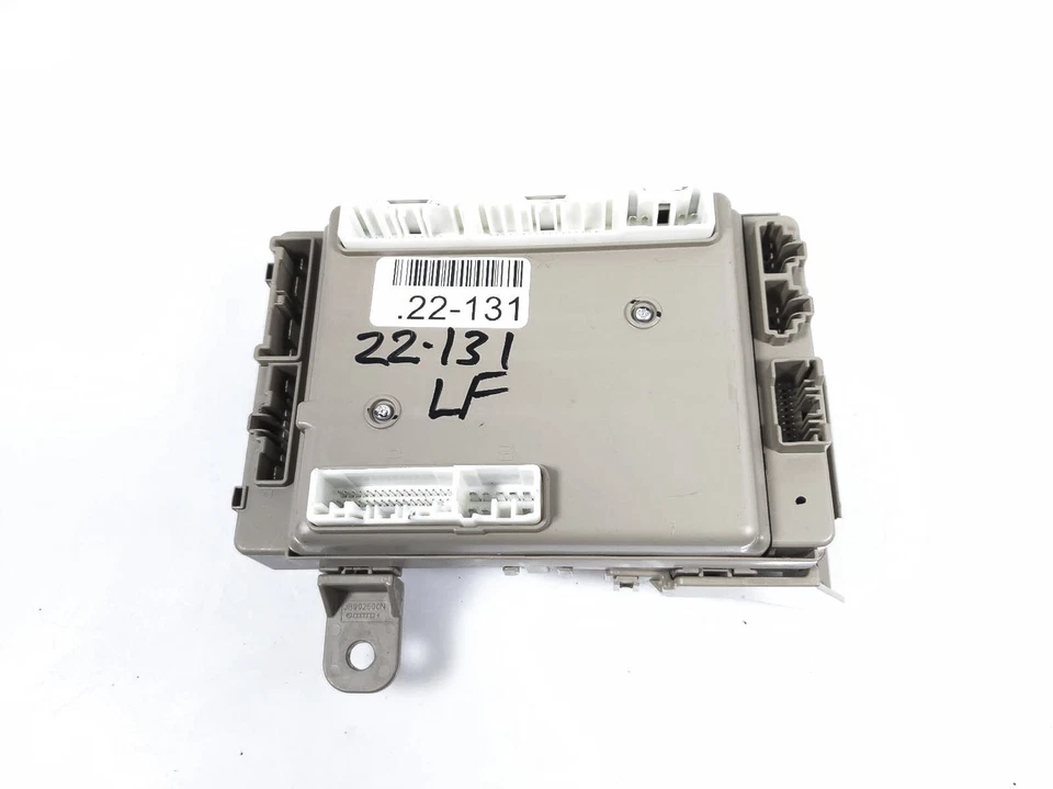 Caixa de fusíveis interna para sala de cabine Subaru Outback 2017 82201Al21b - Imagem 3 de 4