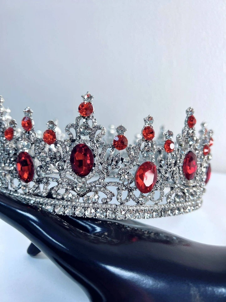 Corona Rey Real, Boda, Tiara, Diamantes de Imitación, Cumpleaños, Regalo, Halloween, Juegos con disfraces Foto 2 de 2