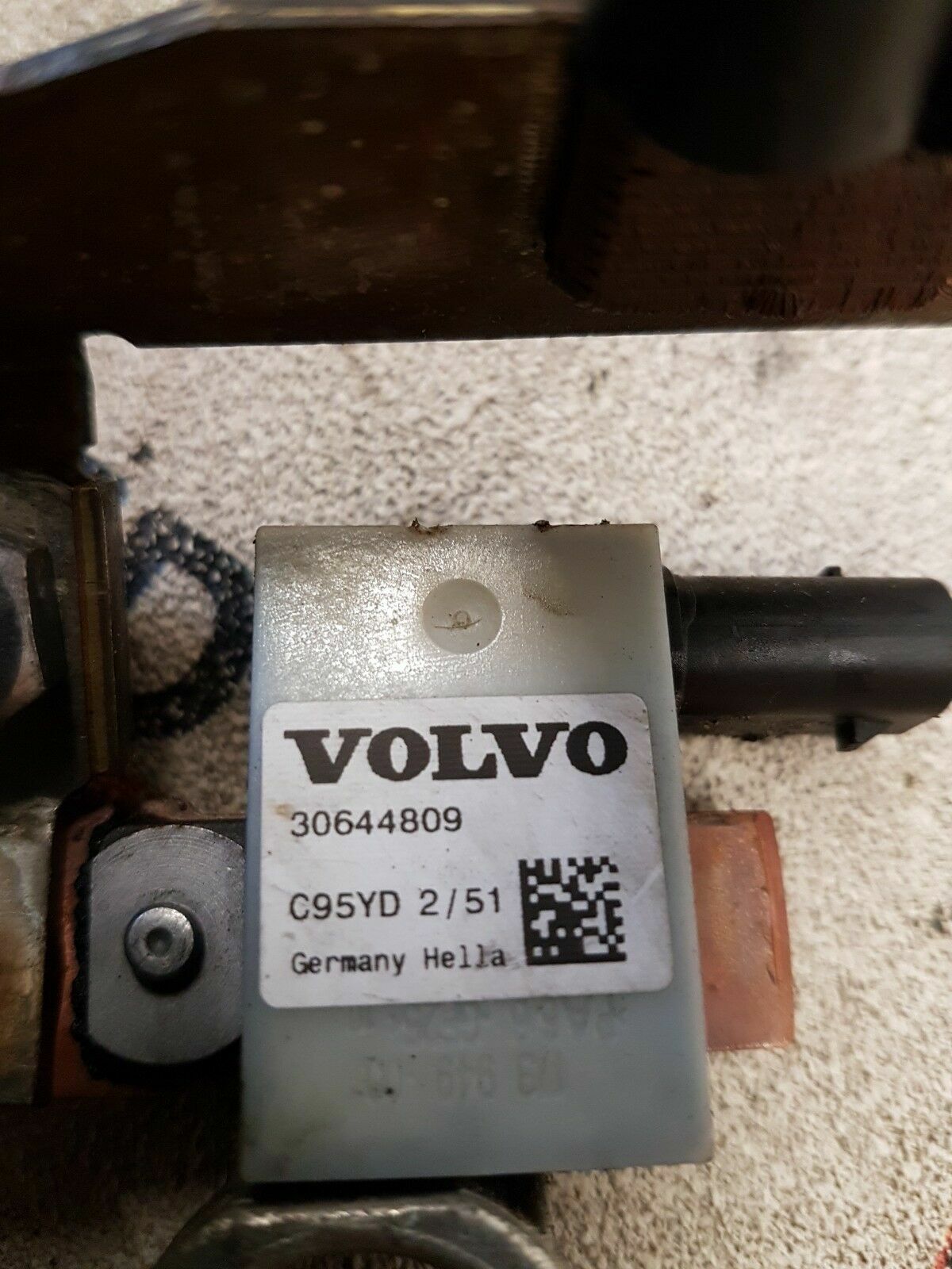 GENUINE VOLVO V40 20122019 1.6 D2 BATTERY CABLE 31327030 30644809 eBay