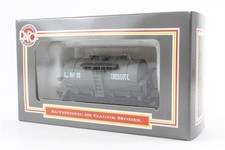 Dapol B087 - 4 Wheel 12Ton LMS Creosote Tanker Grey 304592 00 Gauge - POD Post