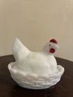 Very nice vintage 3 1/2” Westmoreland milk glass Hen on Nest.