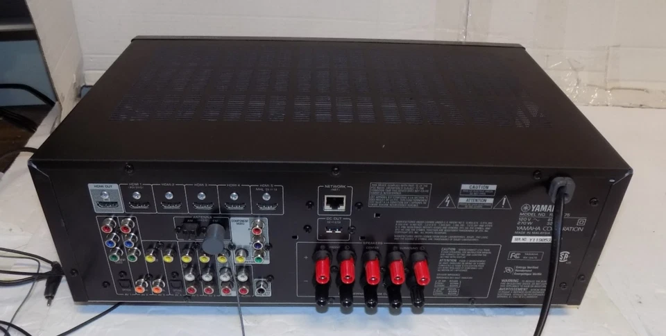 Yamaha RX-V475 Stereo Receiver 5.1 Channel HDMI USB Headphone Jack Remote Bundle - Image 3 of 3