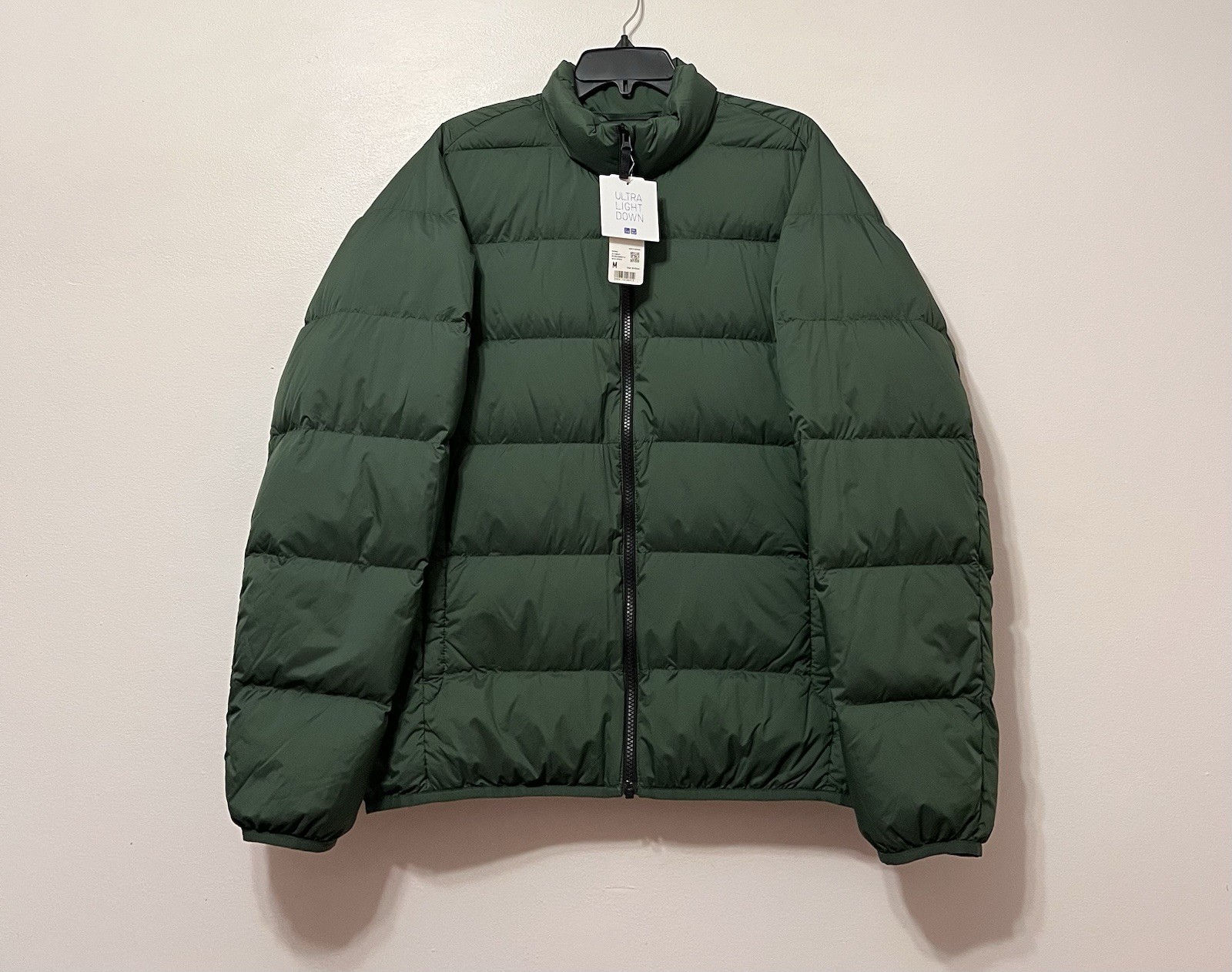 (3d Cut) Green Medium Nwt