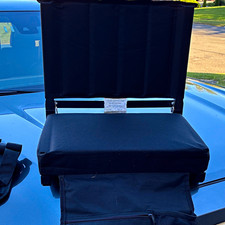 Stadium Seats with Back Support and Cushion, Portable Bleacher Metal 2pcs
