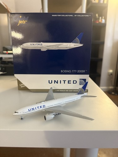 Modello Aereo GeminiJets 1/400 Boeing 777-200ER – N771KW Eastern Air Lines, GJEAL2059, Nuovo - Foto 3