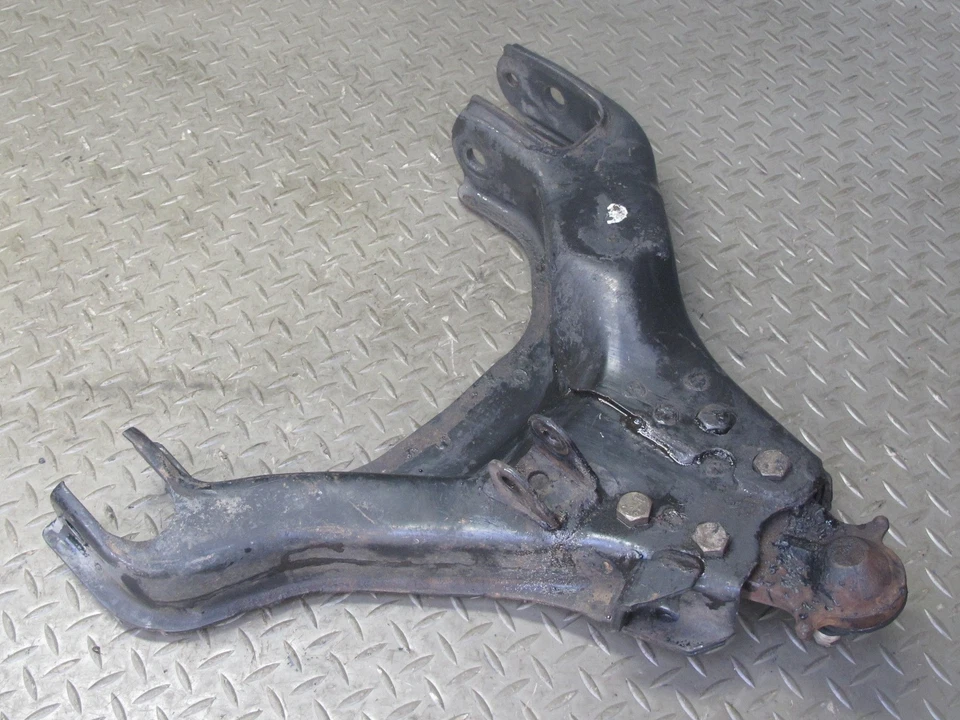 99-01 ISUZU VEHICROSS FRONT LEFT SUSPENSION LOWER CONTROL ARM OEM - Image 3 of 4