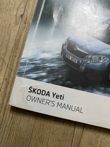 09-13 SKODA YETI OWNERS HANDBOOK MANUAL + NAVI & WALLET Print 2011 Ref17660 - Picture 3 of 20