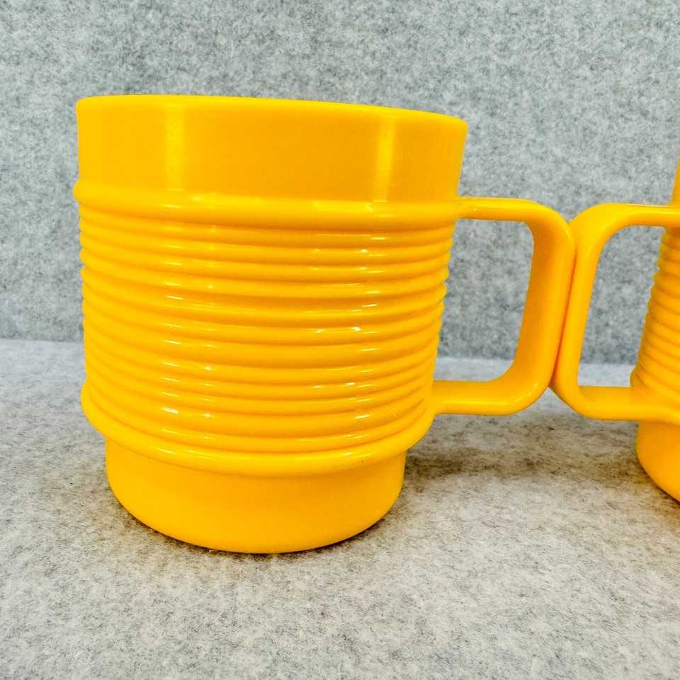 2 Tasses à Café Vintage Rubbermaid #3819 En Plastique Côtelé – Empilables, Idéales Pour Camping