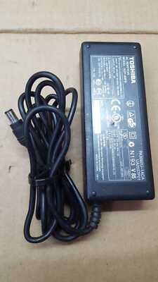 Original TOSHIBA ADP-60FB - AC/DC ADAPTER 15V = 4A