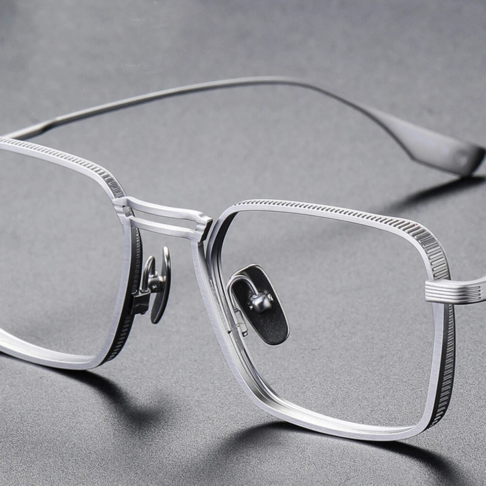 Marco de gafas cuadrado retro de metal hecho a mano para hombre espectáculo ultra ligero Foto 3 de 4