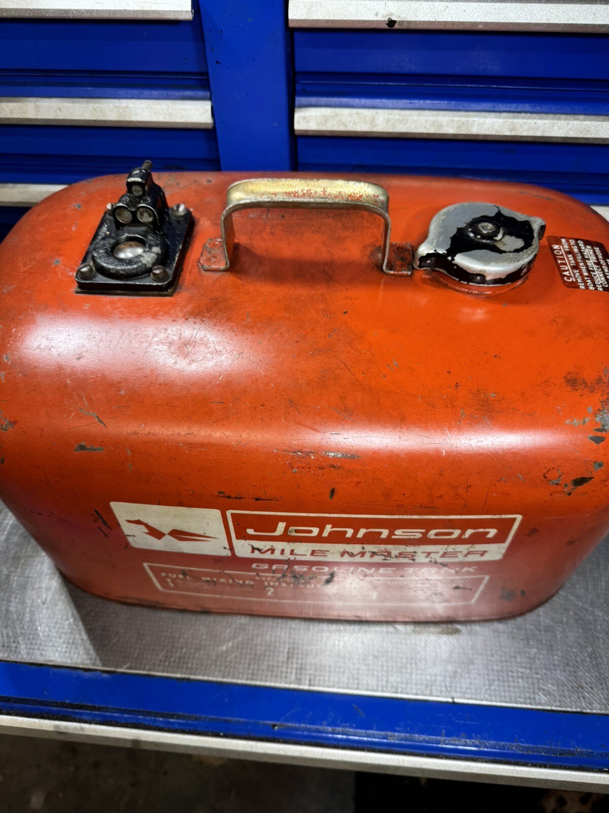 OMC Johnson 6Gallon Metal Outboard Motor Gas Tank Clean Inside eBay