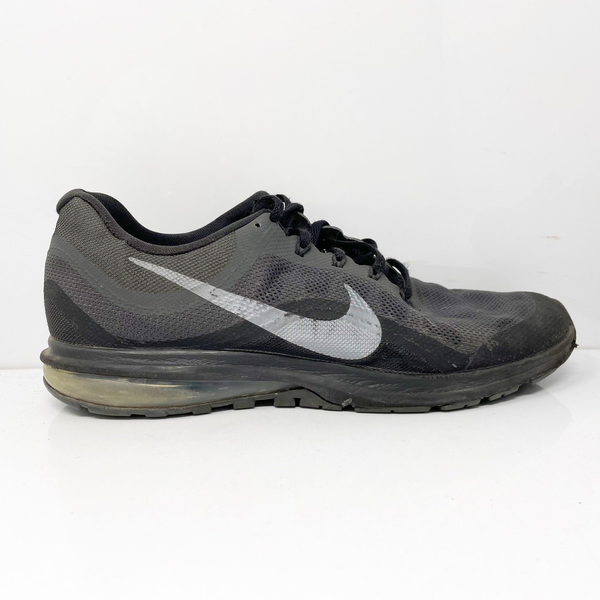 nike men's air max dynasty stores