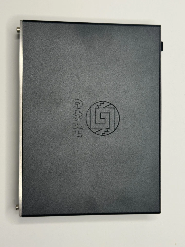 Glyph portagig 50 320GB 7200ROM external HD - Image 4 of 4