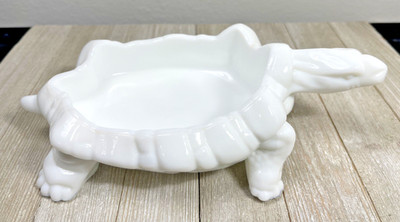 Vintage Unmarked White Milk Glass Nobby Back Turtle Trinket Dish **Missing Lid**