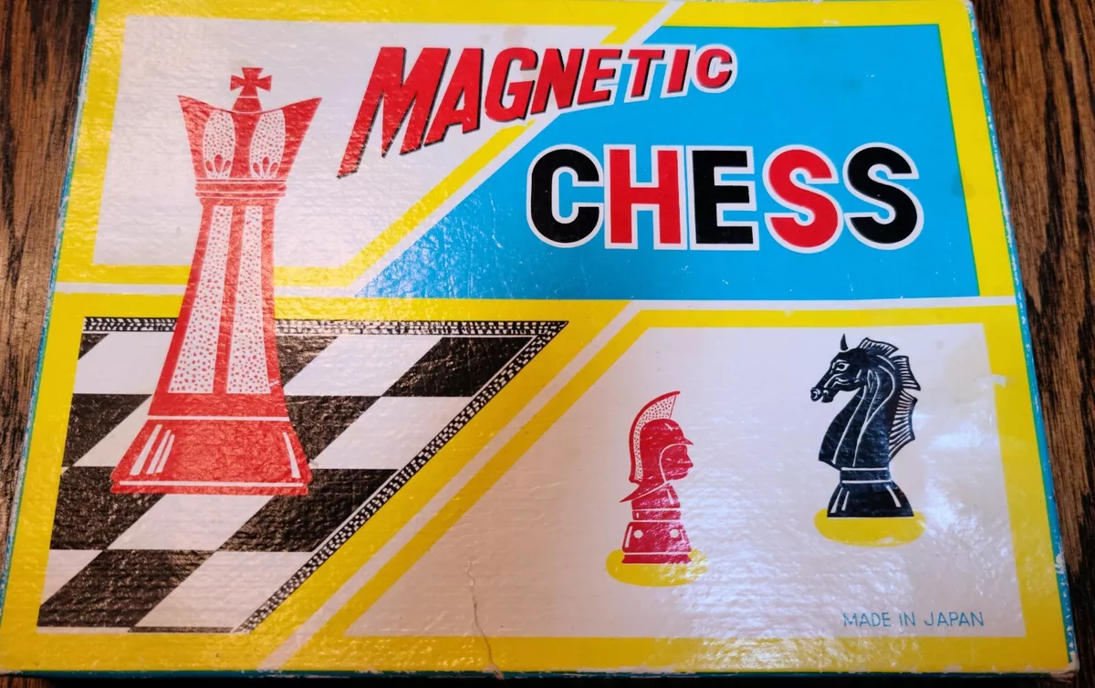 Vintage 1960s Magnetic Chess Game