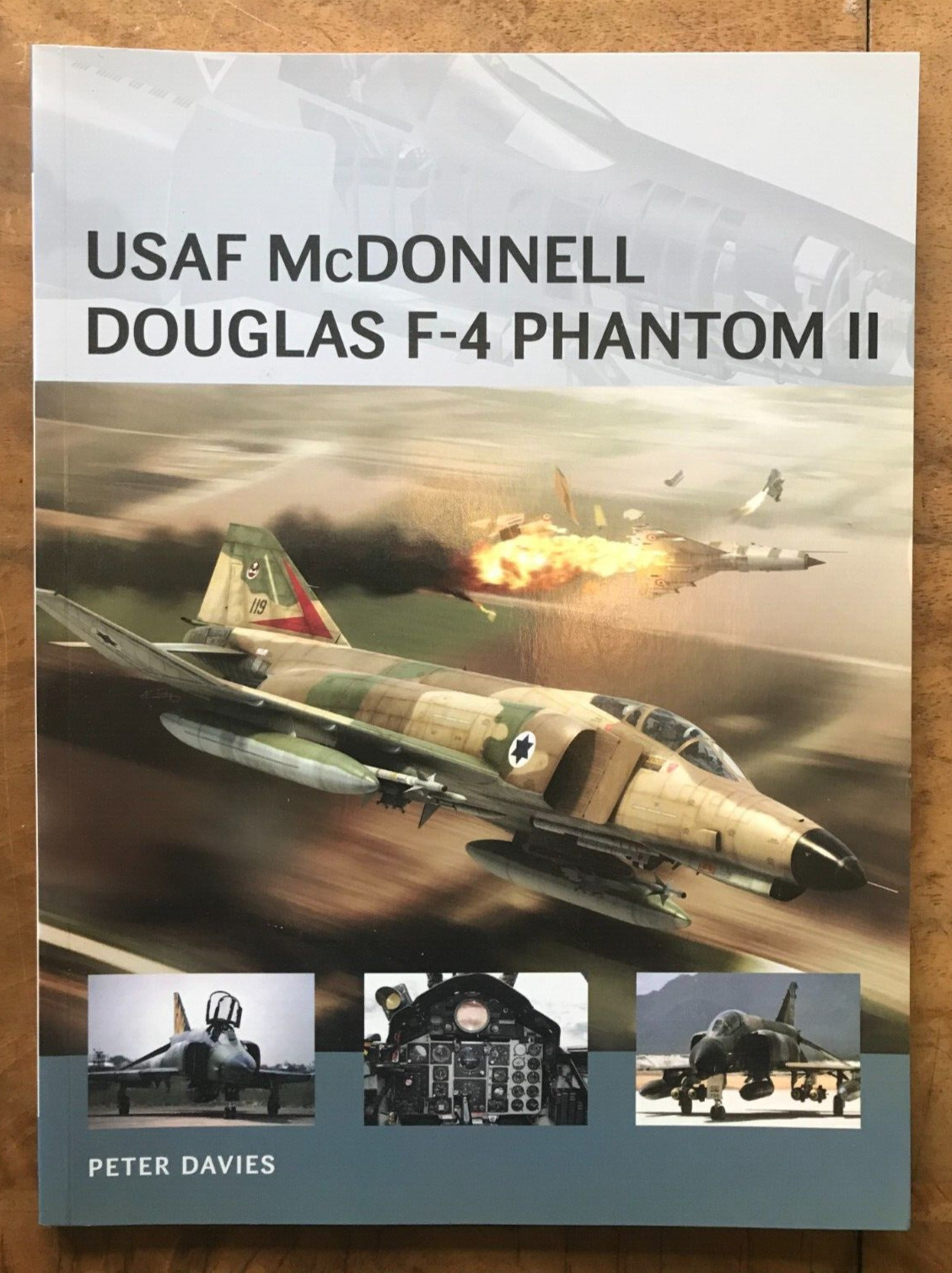 USN McDonnell Douglas F-4 Phantom II by Peter E. Davies 9781472804952