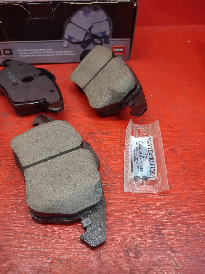 Pastillas de freno Akebono EUR1107 para VW Beetle 2005-2019 selecto, Golf, Jetta, CC, A3 Foto 3 de 4