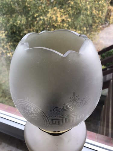 Victorian Clear Shade Acid Etched Pattern with it’s orig. schrift - Bild 3 von 10