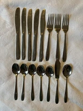 15 Pc Lot Wallace Stainless Flatware Butter Knives Forks Spoons + 2 Serving Pcs