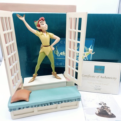 WDCC Disney Off to Neverland Peter Pan and Window Figurine Set of 2 in Box 