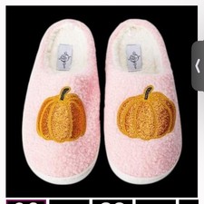 Sole Mates Pink Pumpkin Faux Fur Slippers Women's Sizes 7,8,10