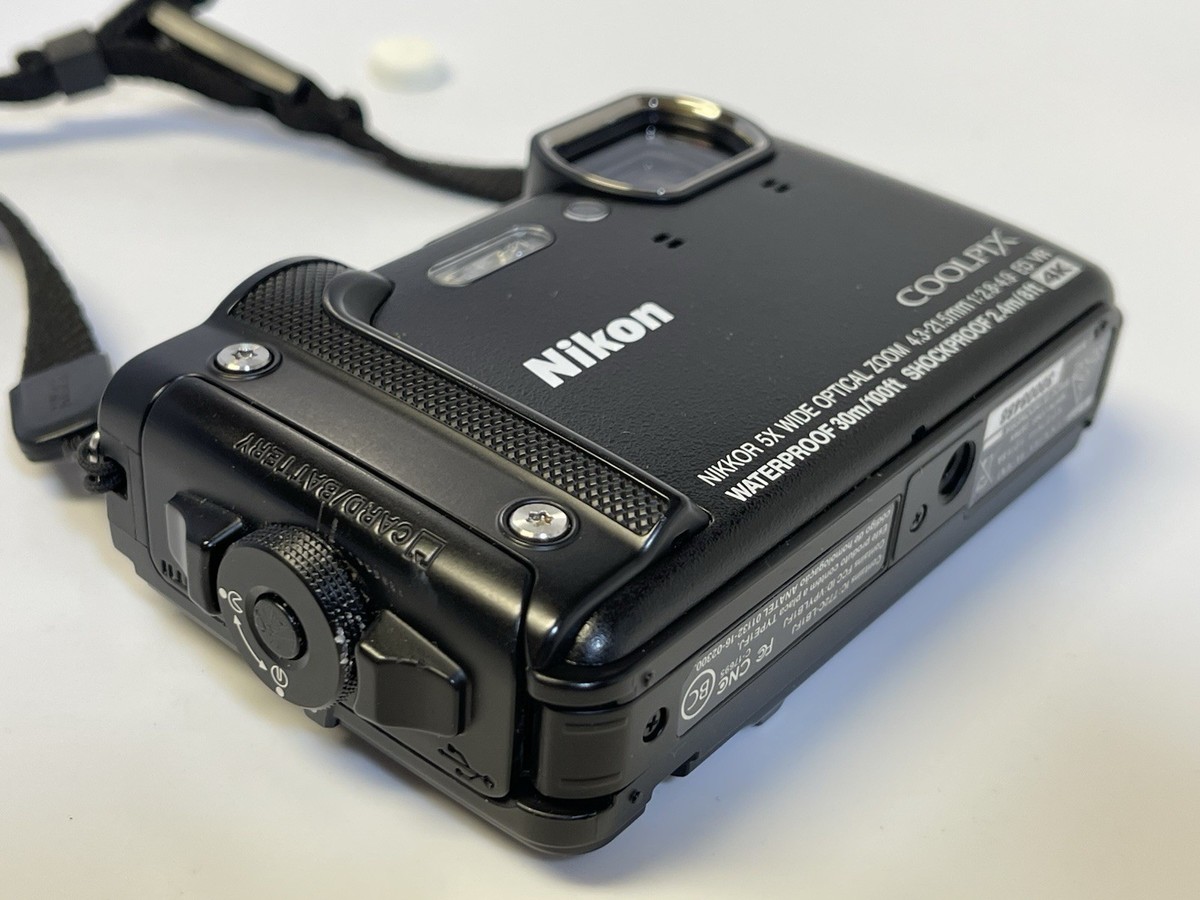 Nikon　COOLPIX　W300 Amazon.com : Nikon W300 Waterproof Underwater Digital Camera with