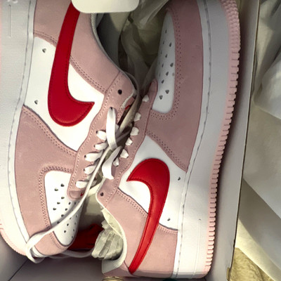 Nike Air Force 1 '07 QS Tulip Pink/University Red EU 44 DD3384 600