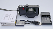 Leica D-Lux 3 Compact Digital Camera (Black) with Battery and Battery Charger