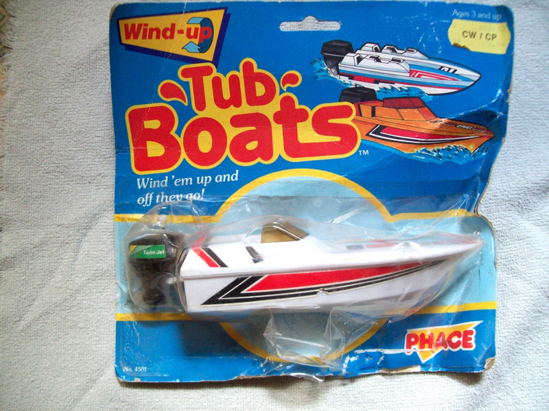 VINTAGE PHACE WIND UP TUB BOAT TOY