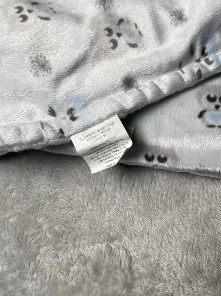 Blankets & Beyond Baby Blanket Owl Blue Gray Bird Heart Reversible White Lovey - Image 4 of 4