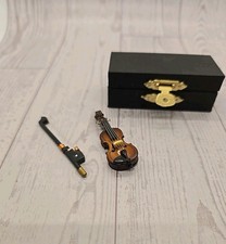 dollhouse miniatures 1:12 Violin