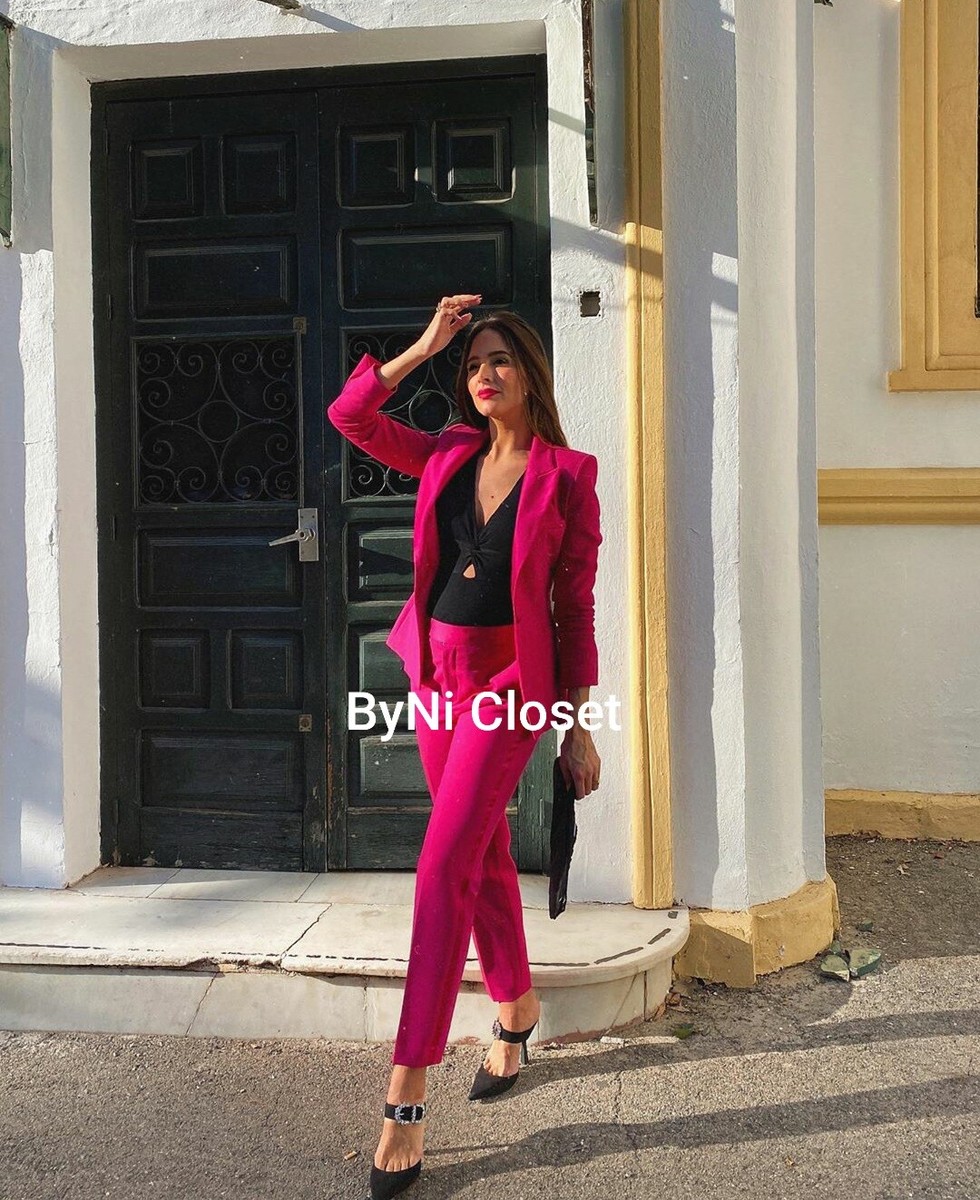 ZARA FUCHSIA SIDE STRIPE TUXEDO PANTS(MATCHING BLAZER ZARA FUCHSIA SIDE STRIPE TUXEDO PANTS(MATCHING BLAZER
