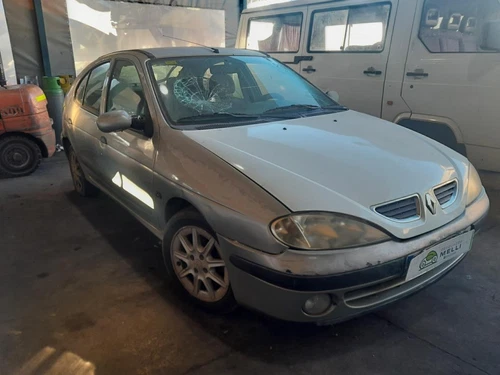7700428321 Piloto Trasero Derecho para RENAULT MEGANE I FASE 2 BERLINA ( 8397136 - Imagen 9 de 10